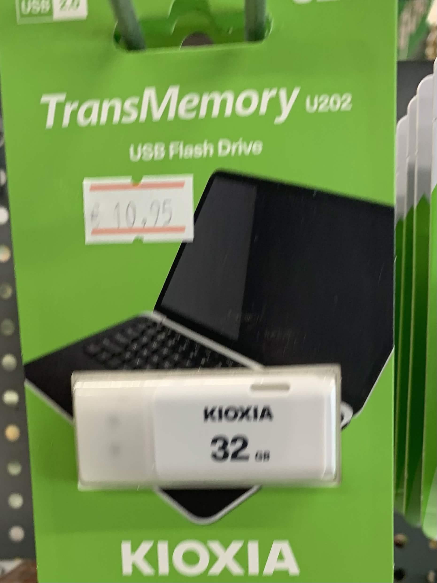 TransMemory USB flash drive from KIOXIA